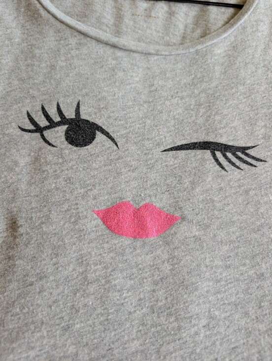 kate spade Tops - Kate Spade Wink Face Cotton T-shirt Grey XL